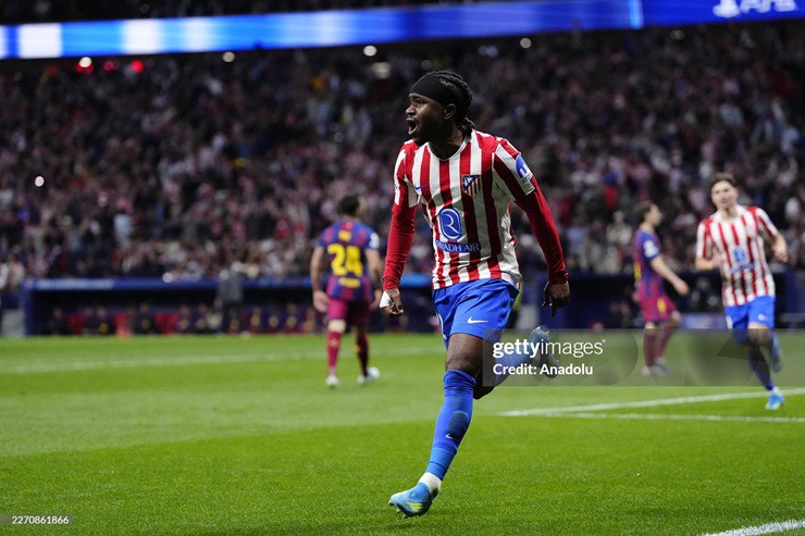 Trực tiếp bóng đá Atletico Madrid - Barcelona: Araujo bỏ lỡ (Cúp C1) (Hết giờ) - 3