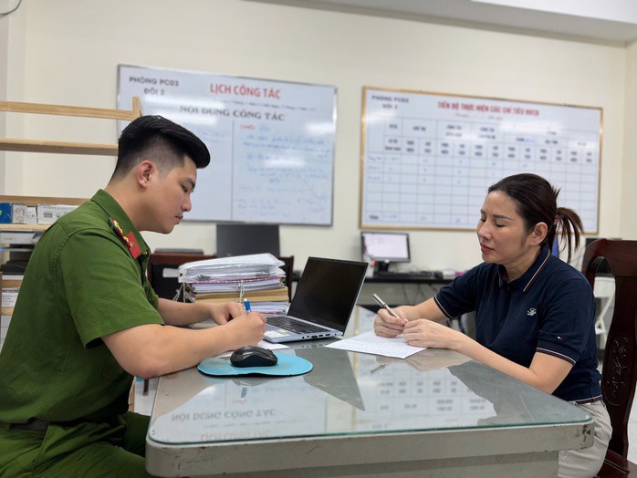 Lê Thị Thuỳ Trang tại Công an TPHCM