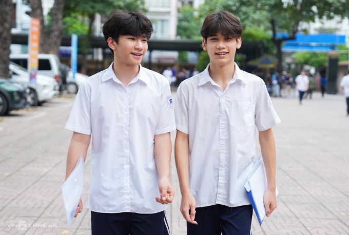 Học sinh thi lớp 10 ở Hà Nội năm 2025. Ảnh: Tùng Đinh