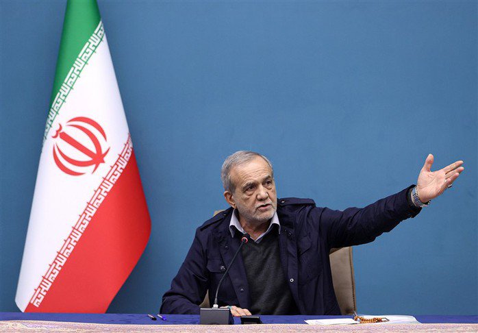 Tổng thống Iran Masoud Pezeshkian - Ảnh: TASNIM