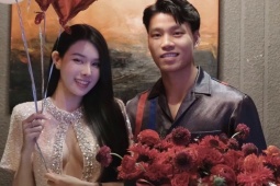 Ba năm yêu kín tiếng của Văn Thanh và bạn gái hot gymer