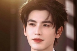 Tướng quân kem nền bị chê ngạo mạn