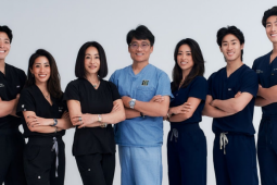 Gia đình có bố mẹ cùng 5 con đều là nha sĩ