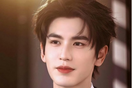 Tướng quân kem nền bị chê ngạo mạn