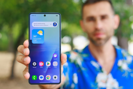 Samsung bất ngờ tăng giá hàng loạt smartphone và tablet