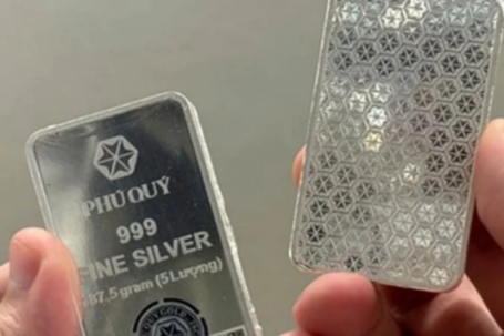 Giá bạc hôm nay 15/4: Phú Quý, Doji, Ancarat, Sacombank-SBJ tăng sốc 5 triệu đồng/kg