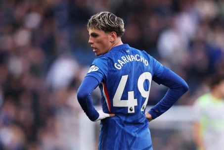 Garnacho bất ngờ xóa hết ảnh Chelsea, ôn lại kỷ niệm xưa với MU