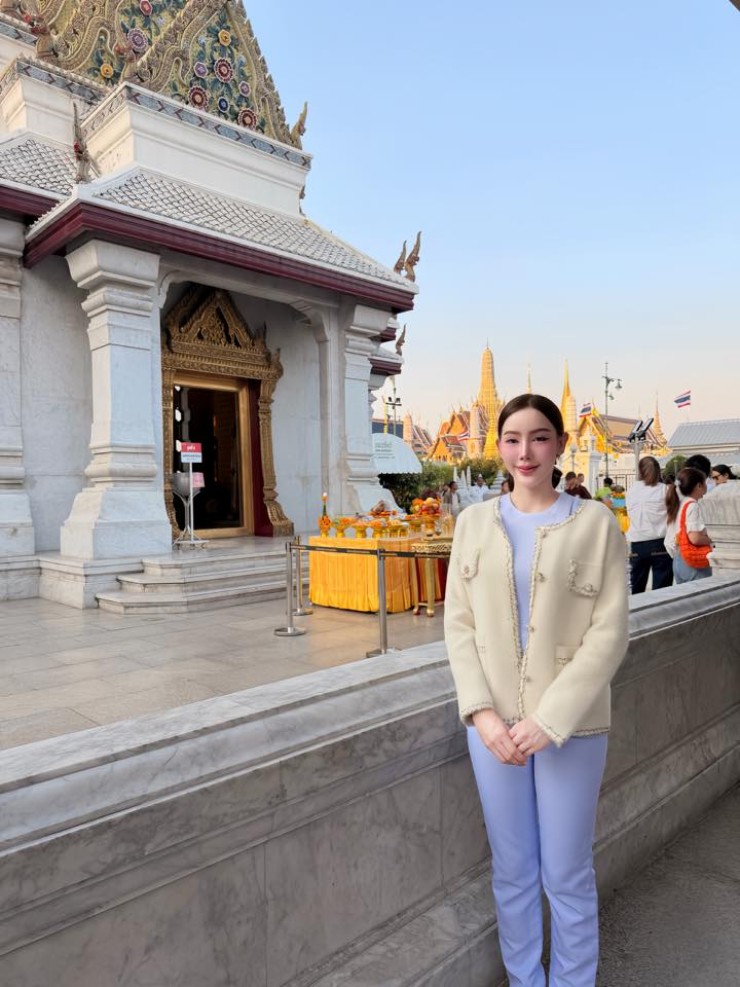 Nữ y tá có làn da trắng muốt, mặc bikini khuấy đảo đường chạy nội y - 7