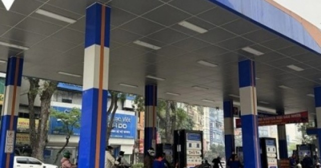 Thuế xăng dầu về 0% từ ngày mai 16/4, Cục Thuế ...