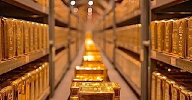 Giá vàng tương lại mạnh nhất trong tháng 4