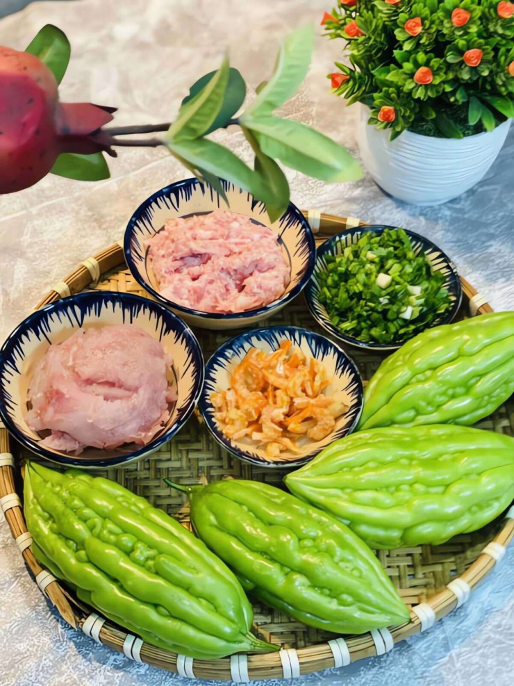 Loại quả đắng ngắt, giàu vitamin giúp thanh nhiệt, giải độc, làm món ăn này thơm ngon bổ dưỡng - 2