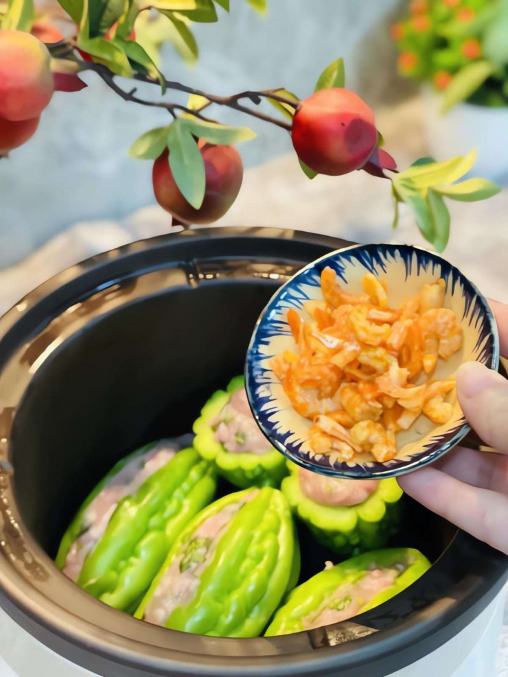 Loại quả đắng ngắt, giàu vitamin giúp thanh nhiệt, giải độc, làm món ăn này thơm ngon bổ dưỡng - 6