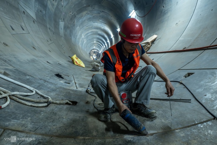 Bên trong đoạn ngầm metro Nhổn - ga Hà Nội - 3