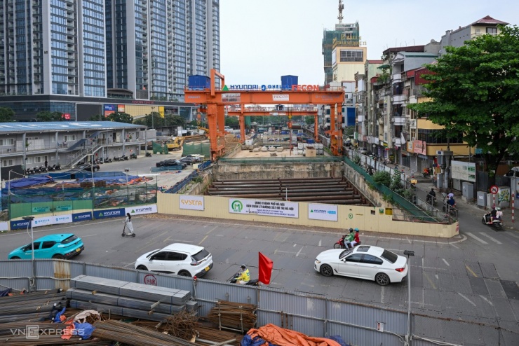 Bên trong đoạn ngầm metro Nhổn - ga Hà Nội - 9