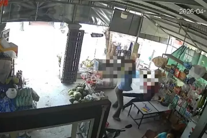 Đối tượng tấn công người khác, mang rựa cố thủ trong hang đá