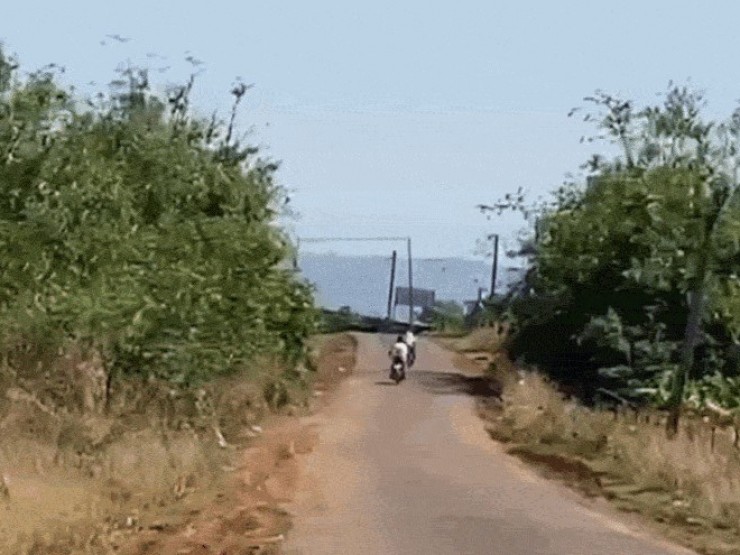 Xử phạt 2 'quái xế' đua xe đăng clip lên TikTok để khoe