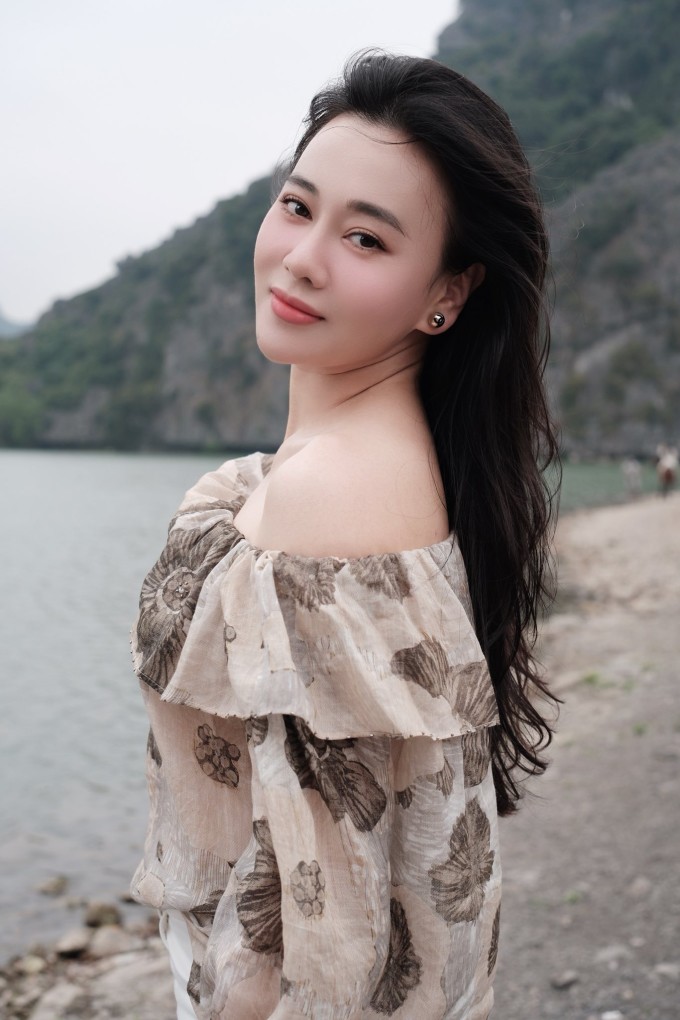 Nhan sắc hiện tại của Phương Oanh