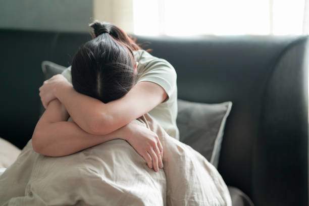 Quan hệ tình dục sớm làm tăng nguy cơ ung thư cổ tử cung.