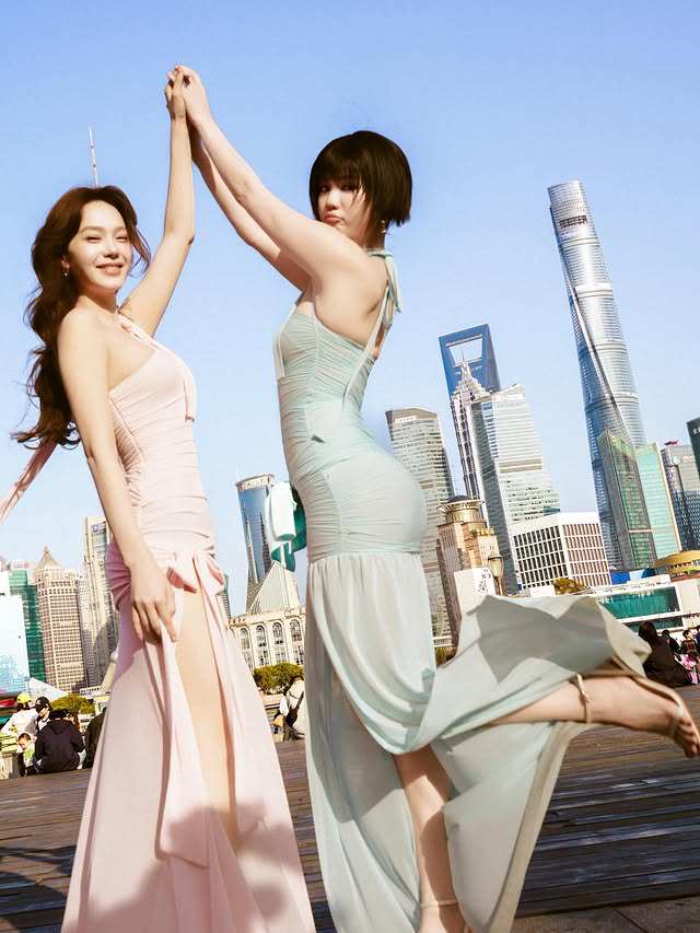 Minh Hằng "đọ dáng" Ngọc Trinh, "Chị chị em em 2" hội ngộ - 7