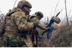 Chiến sự đảo chiều cục bộ: Ukraine tăng tốc phản công, kìm hãm đà tiến của Nga