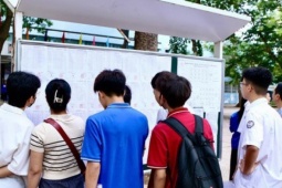 Trường THPT nào ở Hà Nội đang dẫn đầu số nguyện vọng lớp 10?