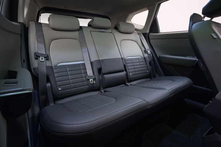 Kia Seltos đời mới trình làng, có bản hybrid và dẫn động 4 bánh - 4