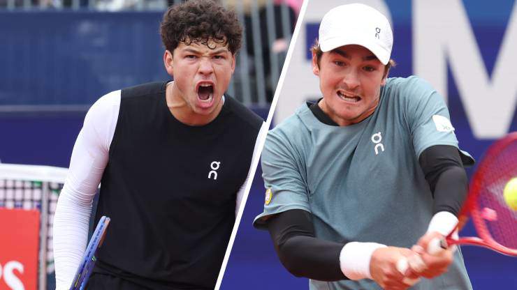 Shelton (bên trái) hoàn toàn có thể nhận cú sốc trước ngôi sao trẻ Fonseca (bên phải)