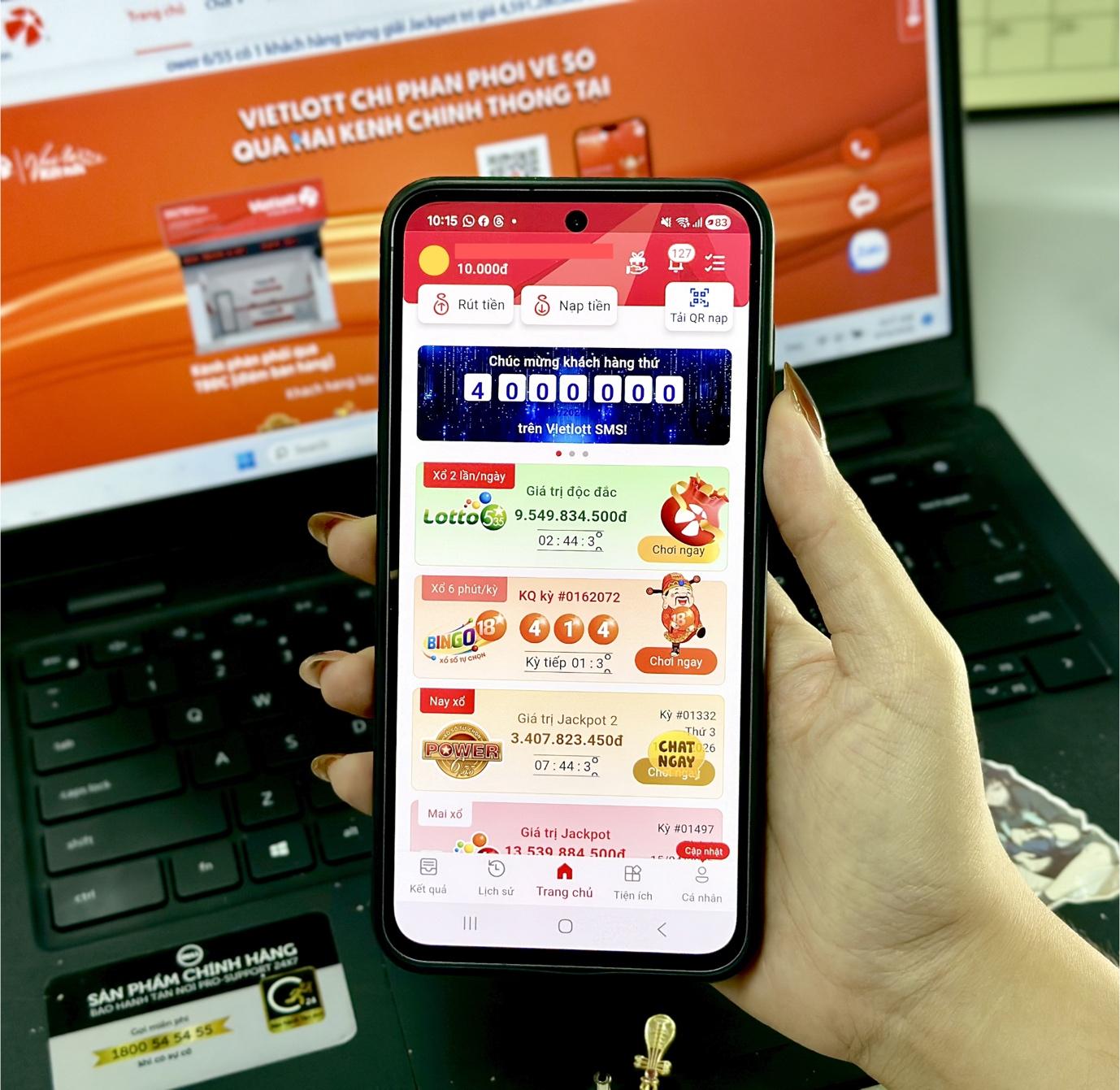 Nhờ sở hữu tính tiện lợi và minh bạch, kênh phân phối xổ số qua điện thoại của Vietlott nhanh chóng đạt mốc 4 triệu tài khoản đăng ký chỉ sau hơn 5 năm. - Ảnh: DNCC