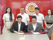 Doãn Hải My rạng rỡ cùng Đoàn Văn Hậu trong ngày gia hạn với Công an Hà Nội