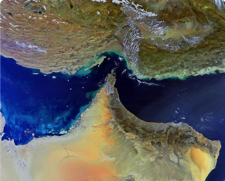 Nóng: Ông Trump cảm ơn Iran mở hoàn toàn eo biển Hormuz, Israel "bị nghiêm cấm" ném bom Lebanon - 1