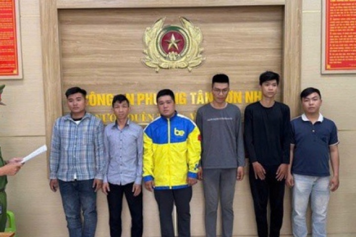 Công an TPHCM khởi tố 8 người cãi nhau trên Facebook, hẹn nhau ngoài đời