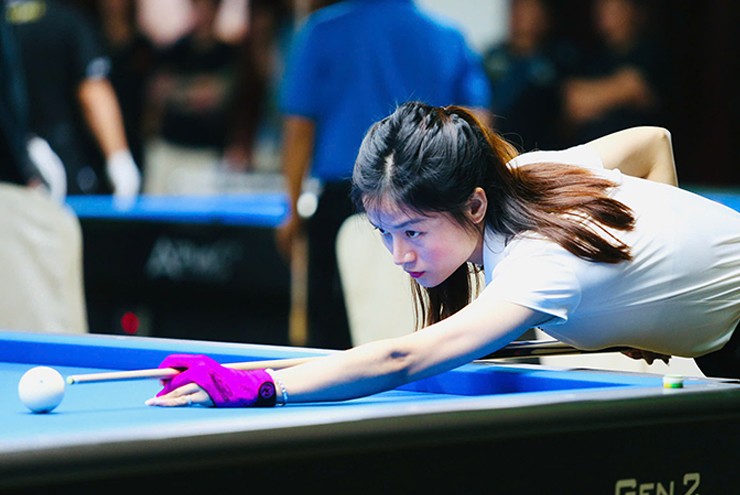 Cơ thủ khuyết tật loại Chiêm Hồng Thái, hot girl bi-a VN đấu VĐV nam tại World Cup