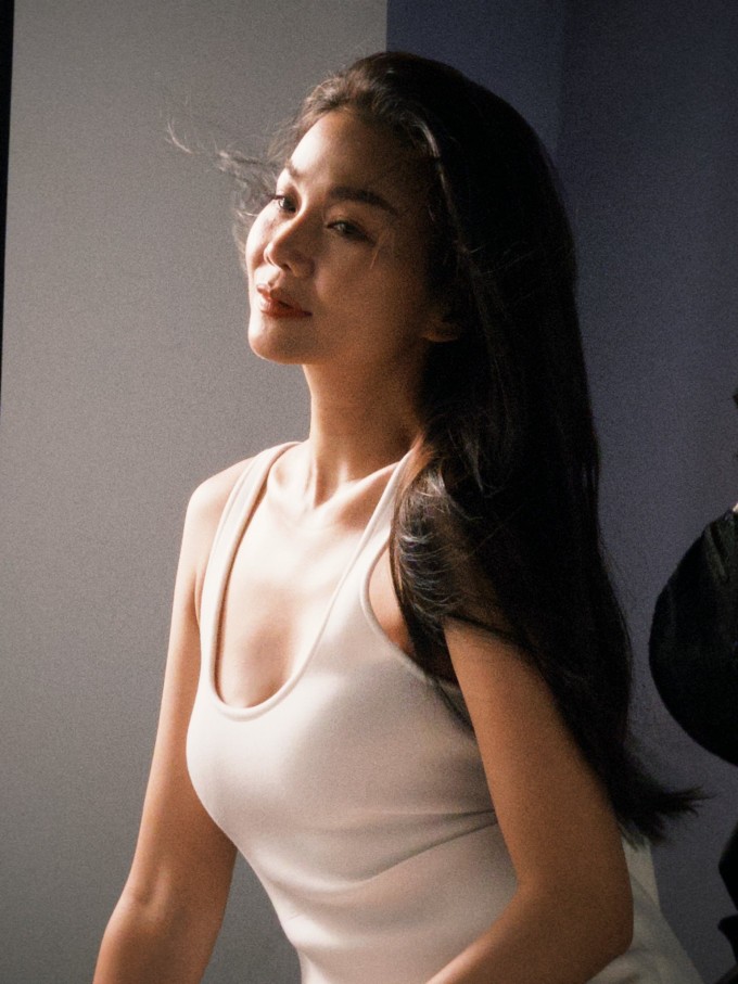 Ảnh sao 17/4: Phương Oanh gọi cặp song sinh là 'phụ bếp nhí bất ổn' - 7