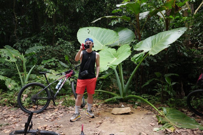 Ảnh sao 17/4: Phương Oanh gọi cặp song sinh là 'phụ bếp nhí bất ổn' - 10