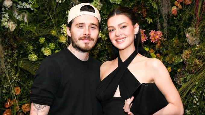 Brooklyn Beckham và vợ, Nicola Peltz. Ảnh: Instagram