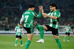 Video bóng đá Real Betis - Braga: Antony tỏa sáng, màn sụp đổ hiệp 2 (Europa League)