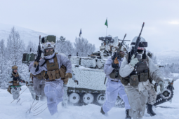 Điểm nóng xung đột ngày 17-4: NATO ra sao nếu không còn Mỹ?