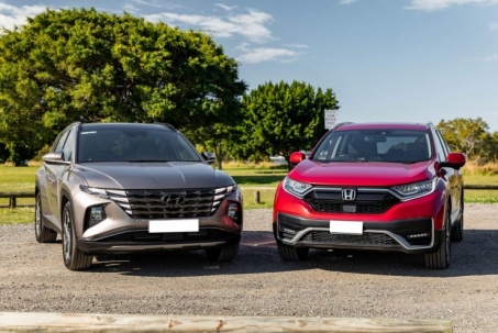 Hai mẫu SUV hot: Hybrid tiết kiệm đối đầu xe nhiều tùy chọn động cơ