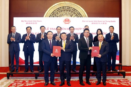 Sun Group ký biên bản ghi nhớ trị giá 2,3 tỷ USD hợp tác với “ông lớn” thiết kế nội thất của Trung Quốc