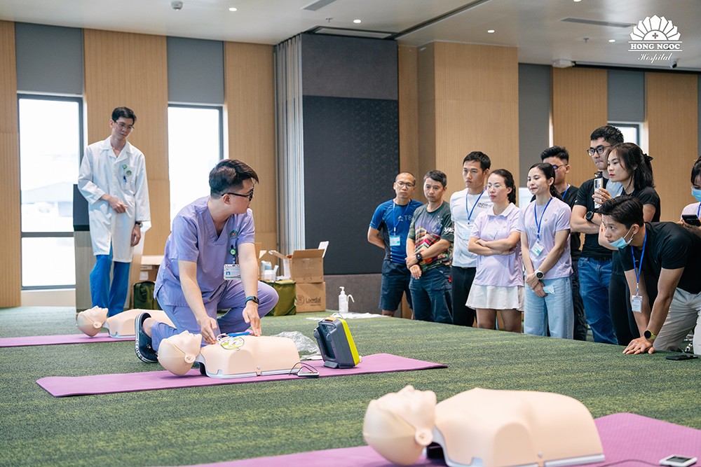 BVĐK Hồng Ngọc nâng tầm công tác sơ cấp cứu tại các giải chạy
