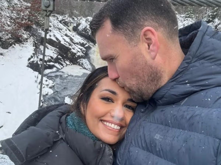 Sau khi chia tay, người vợ&nbsp;Kushi đã có bạn trai mới