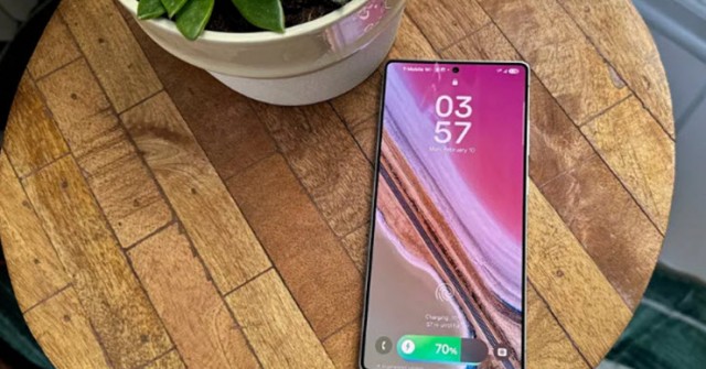 Thói quen sạc "tiện tay" đang âm thầm hủy hoại viên pin điện thoại