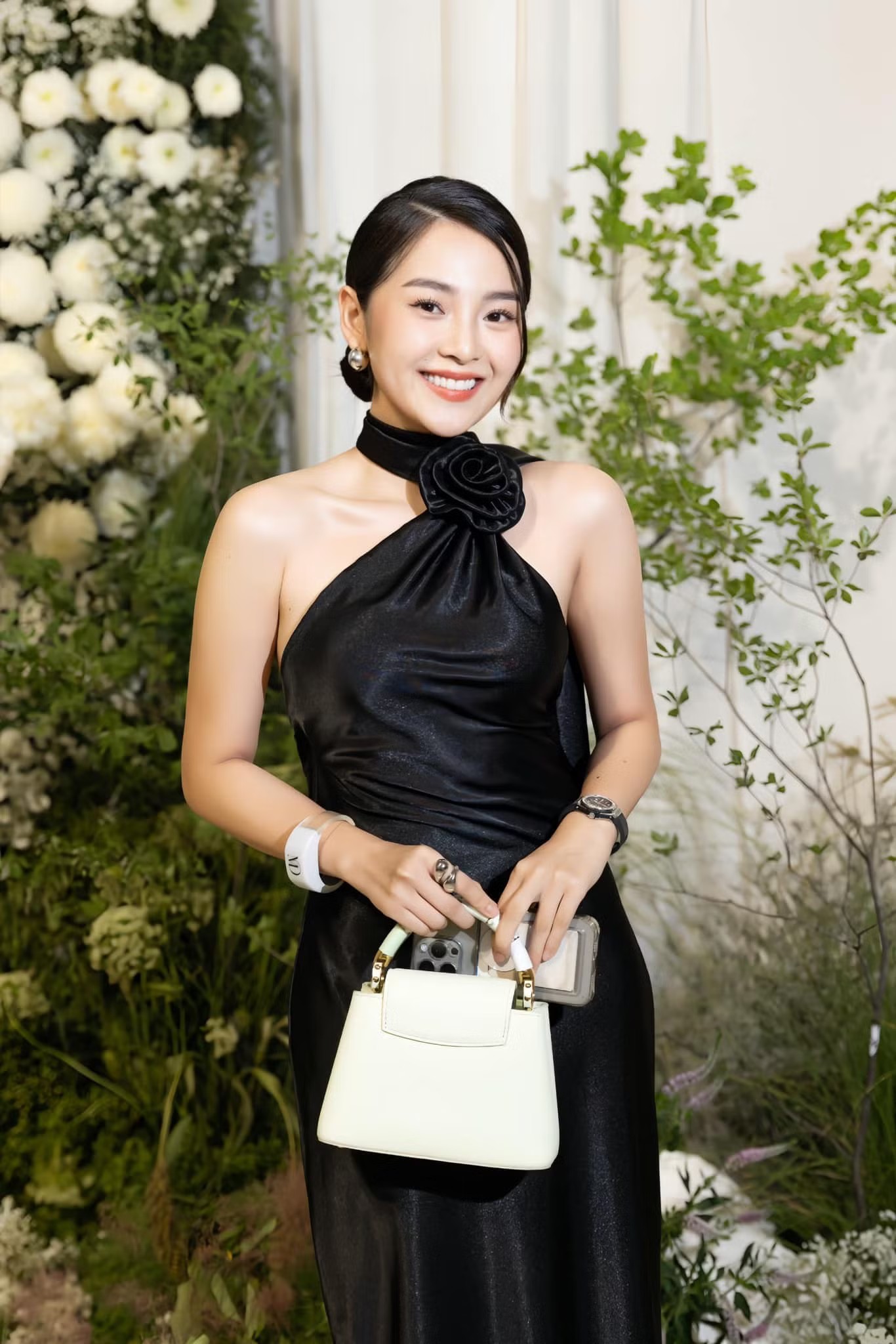 Bí kíp mặc đẹp của Tam Triều Dâng - nữ chính phim "Vì Mẹ Anh Phán Chia Tay" - 6