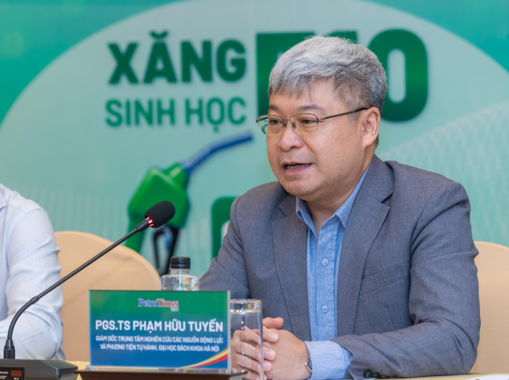 PGS.TS Phạm Hữu Tuyến, Giám đốc Trung tâm Nghiên cứu các nguồn động lực và phương tiện tự hành (ĐH Bách khoa Hà Nội)