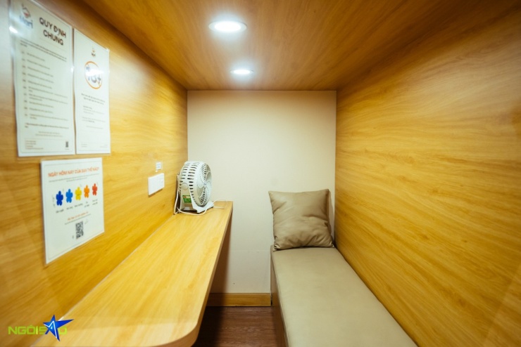 Quán cà phê kiểu tổ kén có chăn gối cho khách nghỉ ngơi ở Hà Nội - 4