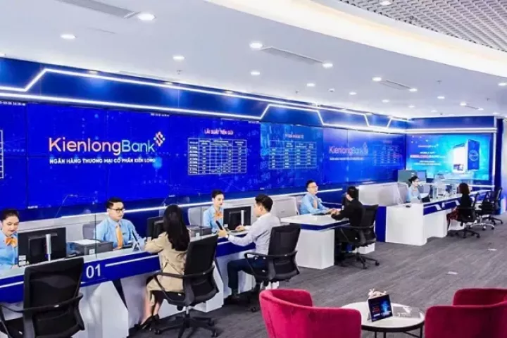 Thông tin 'nóng' vụ tài khoản bỗng dưng 'bốc hơi' 5 tỷ đồng trong đêm