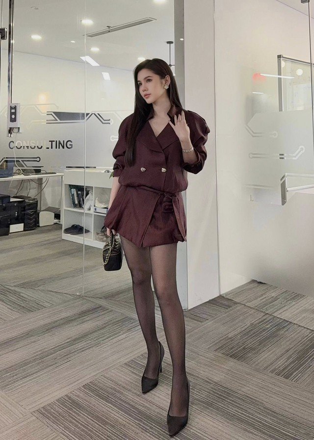 Gu thời trang ngoài đời của Thu Hoài.