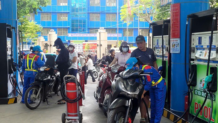 Xăng E10 dự kiến thay thế xăng khoáng trên toàn quốc từ 30-4