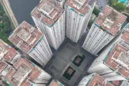 Chính quyền lên tiếng việc lấy phiếu khảo sát 'trả nhà lấy tiền' khu chung cư vạn dân