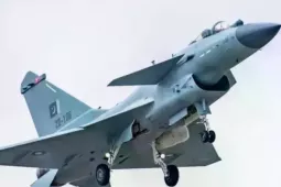 Rộ tin Không quân Pakistan hộ tống phái đoàn Iran về nước sau khi đàm phán thất bại